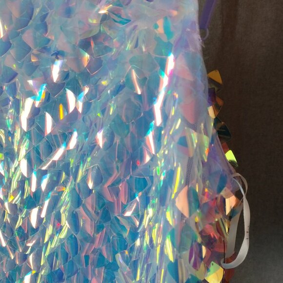 Lulu’s Iridescent Sequin Camisole Crop Top NWT Pastel Festival Party - Picture 4 of 10